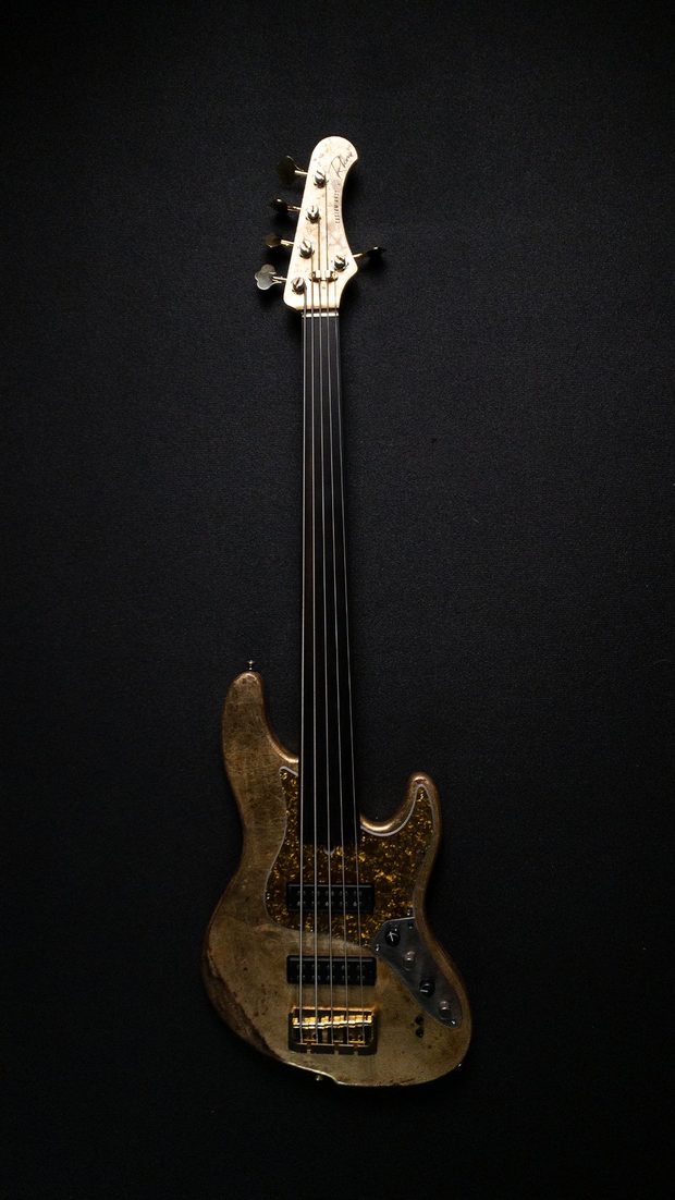 RKM Custom Shop Bass