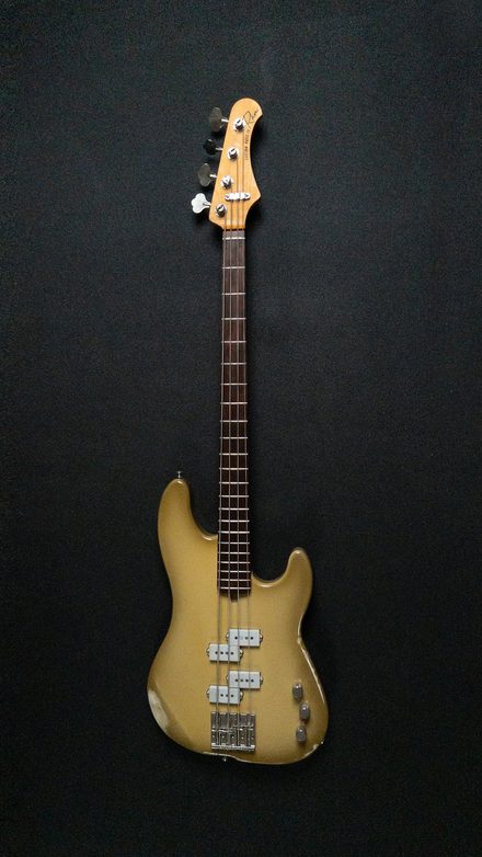 RKM Custom Shop Bass