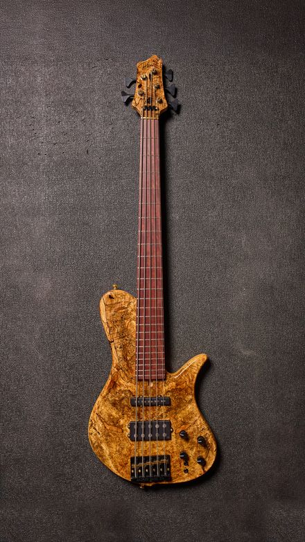 RKM Custom Shop Bass #081