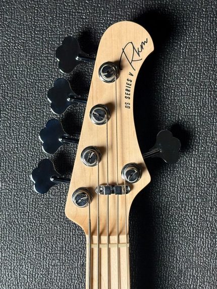 DS Series Bass